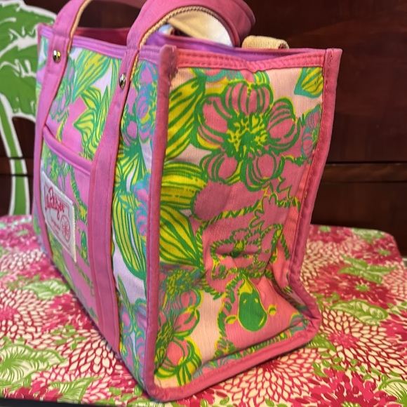 Lilly Pulitzer Originals Print Small Tote “Sample” - Picture 5 of 11